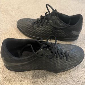 Black Nike indoor soccer shoes